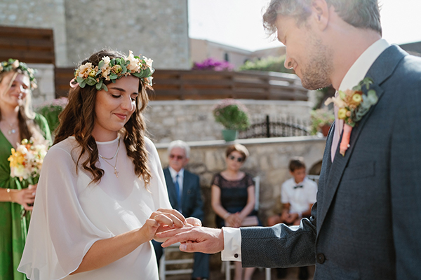 unique-summer-wedding-crete-terracota-tones_19
