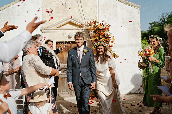 unique-summer-wedding-crete-terracota-tones_24