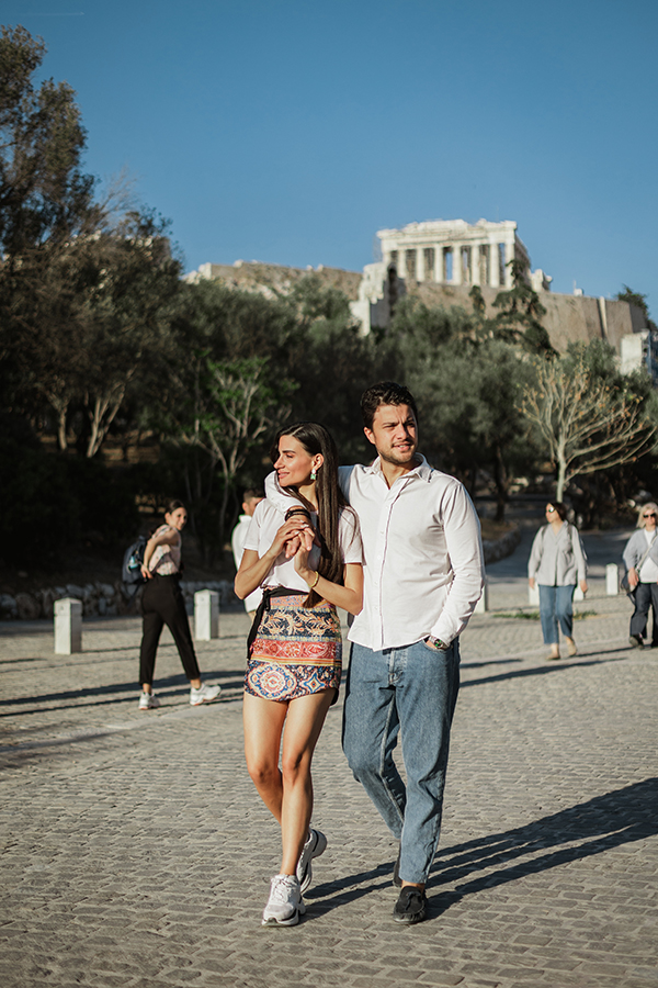 prewedding-shoot-athens-acropolis-view_09
