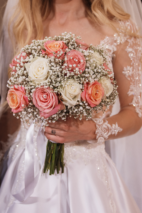 romantic-spring-wedding-limassol-white-peach-roses_33