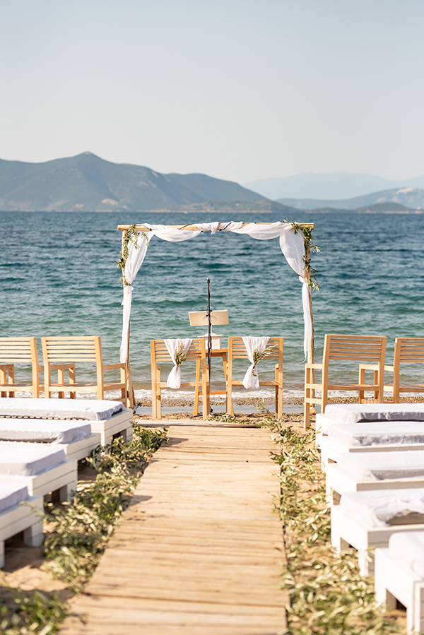 romantic-summer-wedding-evia-beach-view_05