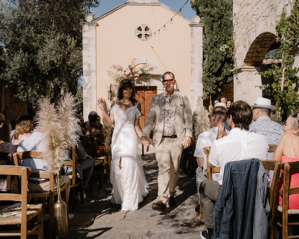 destination-wedding-crete-lovely-pampas-grass-rustic-details_20x