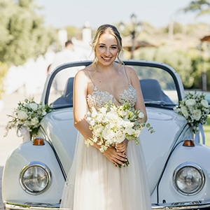 Υπαίθριος γάμος στην Αθήνα με ρομαντική διακόσμηση σε γαλάζιους τόνους │ Mαρία & Kρίστοφερ