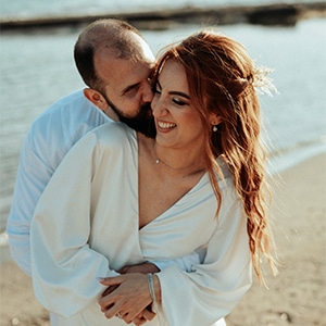 Ανοιξιάτικος γάμος σε παραλία με bohemian διάθεση | Κατερίνα & Νίκος