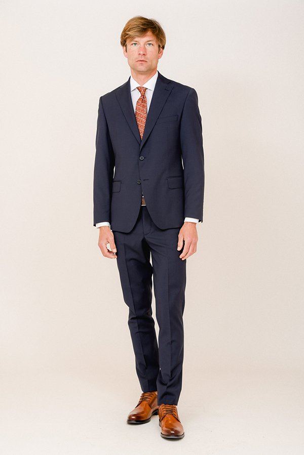 unique-groom-suits-portobellos_02