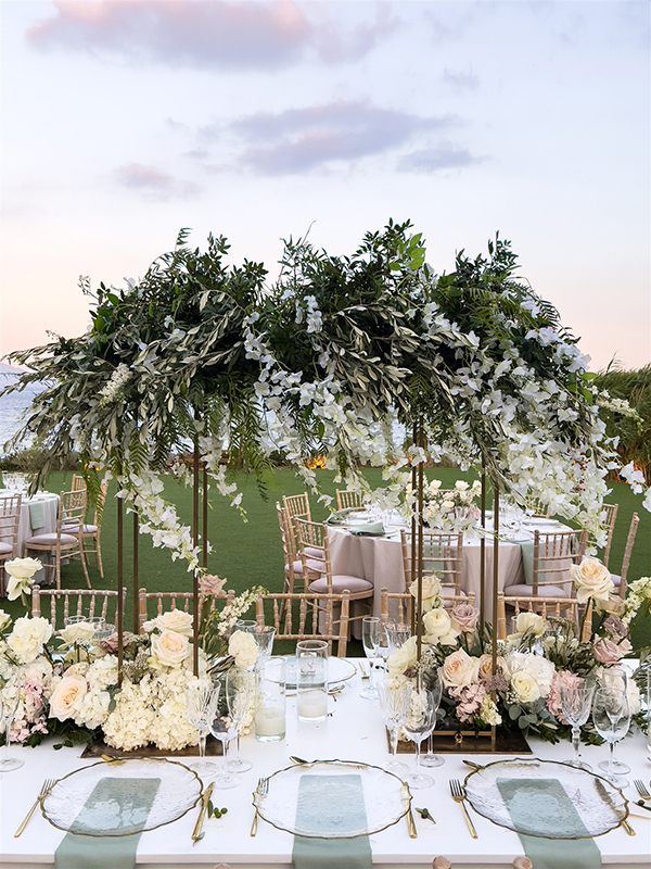 utterly-romantic-wedding-athens-elegant-details-lush-florals_33
