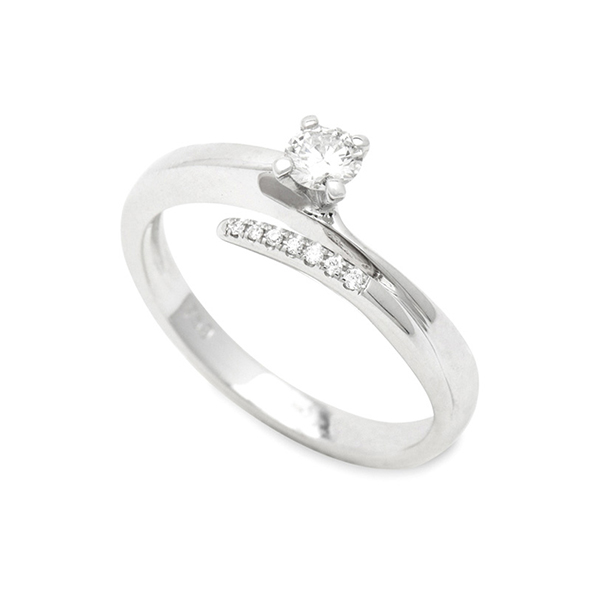 georgous-wedding-rings-tsaldari-stunning-propose_03