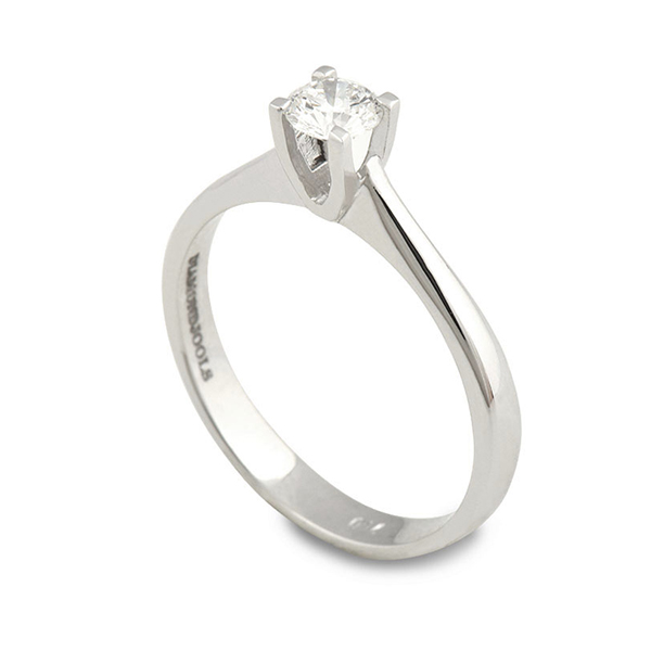 georgous-wedding-rings-tsaldari-stunning-propose_04x