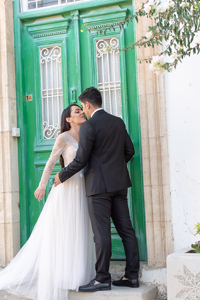 Ρομαντικός φθινοπωρινός γάμος στη Λεμεσό με baby pink τριαντάφυλλα | Σκεύη & Ραφαήλ