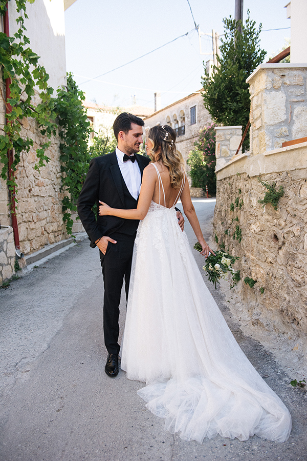 romantic-summer-wedding-thessaloniki-white-hydrangeas_04