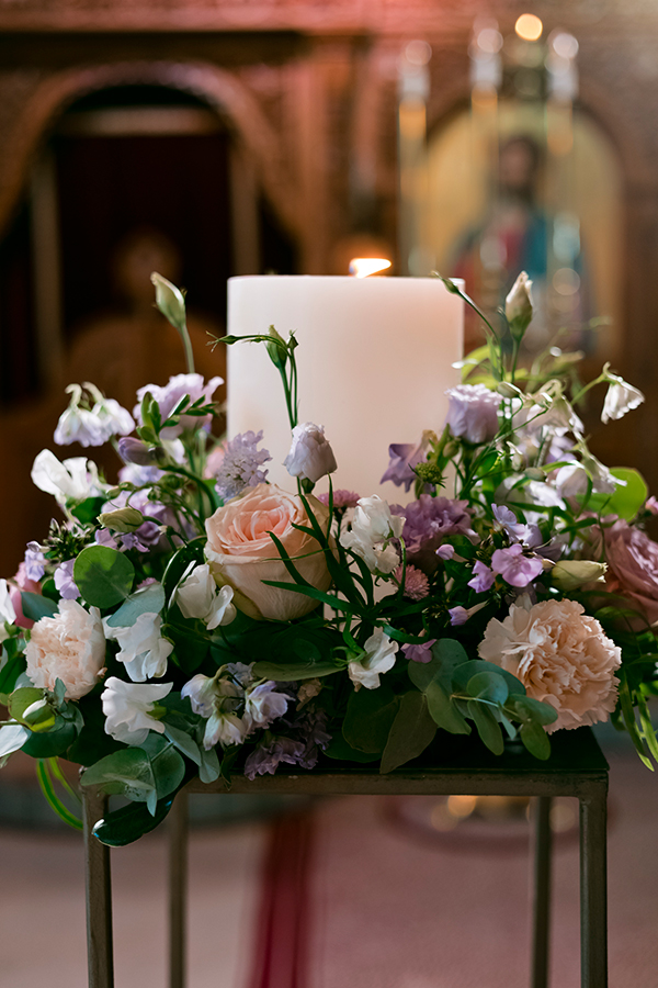 beautiful-wedding-ioannina-lilac-roses-purple-lysianthus_16x