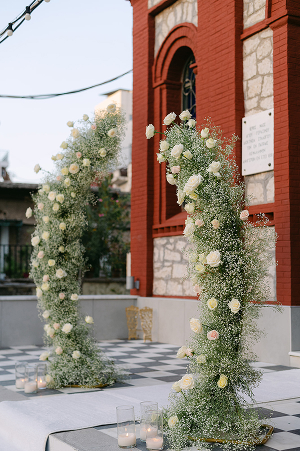 elegant-fall-wedding-patras-white-roses-baby-breath_16