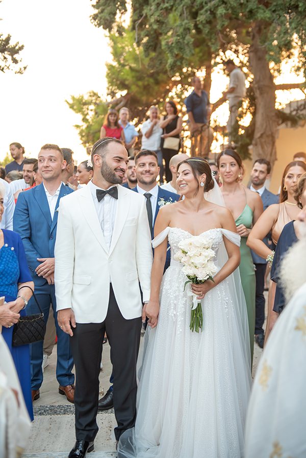 beautiful-summer-wedding-kalymnos-ivory-roses_13