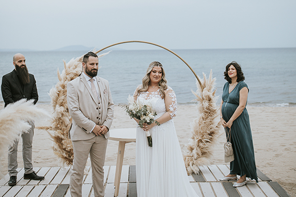 Μποέμ ανοιξιάτικος γάμος στη Γαλάζια Ακτή με pampas grass | Ξανθίππη & Χρόνης