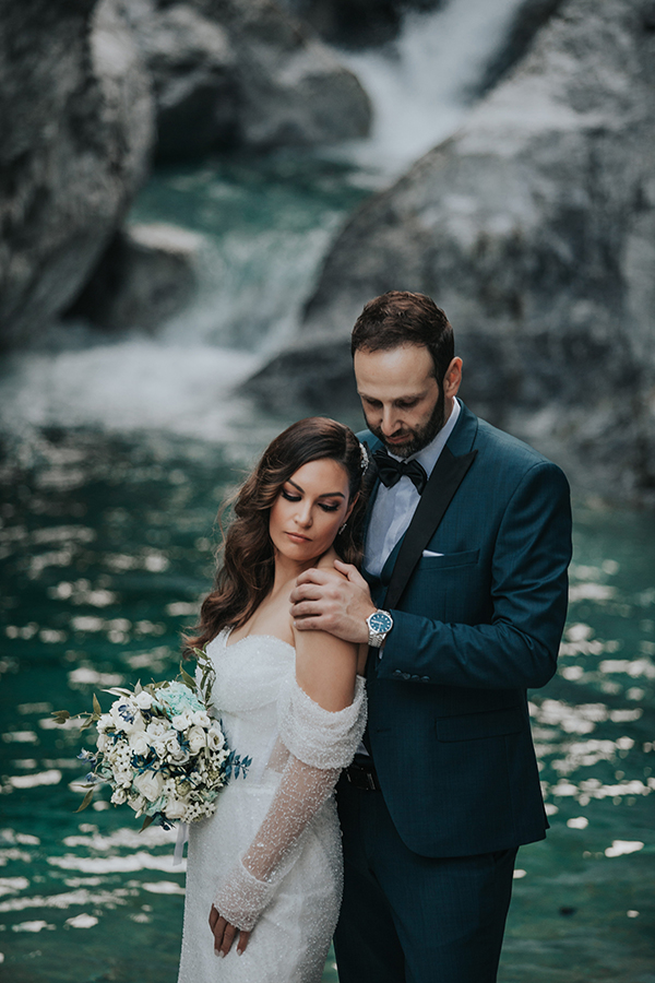 lovely-fall-wedding-thessaloniki-hydrangeas_01