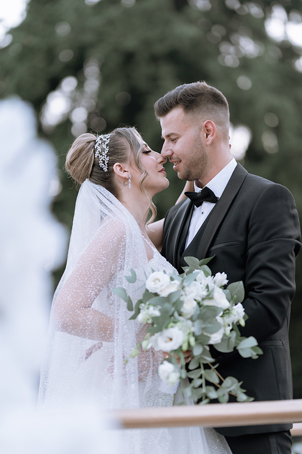 wedding-kavala-white-hydrangeas-eukalyptus_01