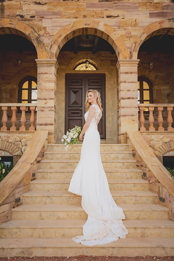 elegant-wedding-hatzi-mansion-gorgeous-white-florals_23