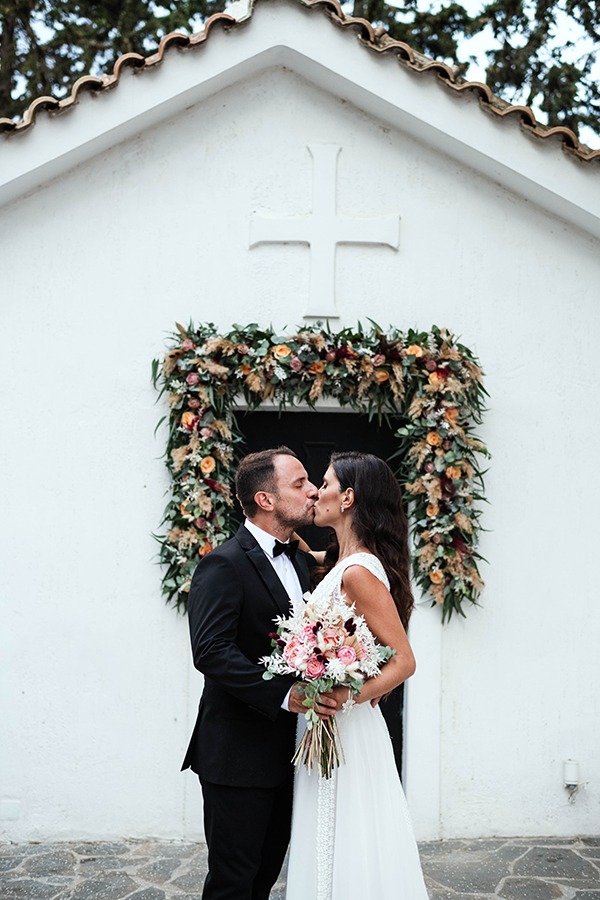 fall-wedding-ktima-argithea-roses-eukalyptus_19
