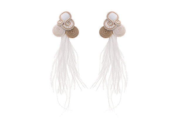 modern-chic-bridal-earrings-impressive_01