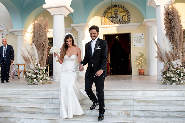 Ρομαντικός καλοκαιρινός γάμος στην Πάτρα με μποέμ διάθεση | Κωνσταντίνα & Βασίλης