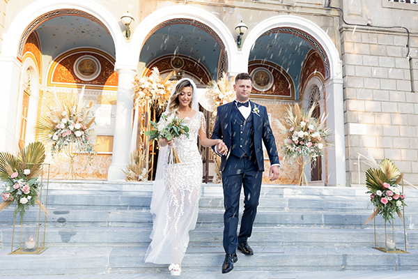 Boho γάμος στην Πάτρα με chic λεπτομέρειες σε γήινες αποχρώσεις | Εύα & Γρηγόρης
