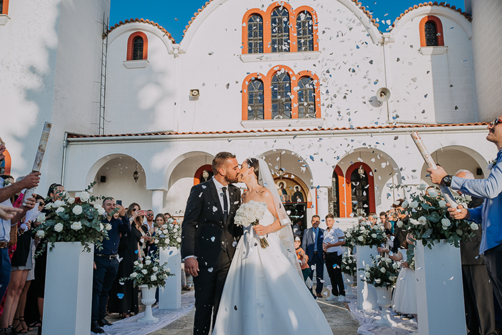 Chic φθινοπωρινός γάμος με λευκά λουλούδια  | Ελισσάβετ & Δημήτρης