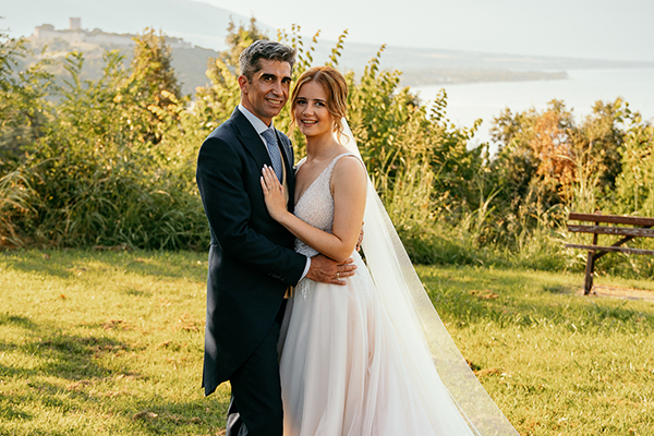 Ρομαντικός γάμος στον Πλαταμώνα με όμορφες λεπτομέρειες  | Ηλέκτρα & Αντόνιο
